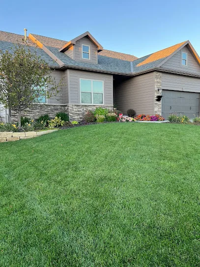 Heartland Lawns